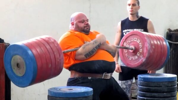 Luidruchtige gewichtheffer laat horen waarom hij succes heeft met zijn lokroep