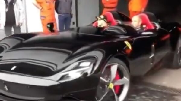 De €1.6 miljoen kostende Ferrari!