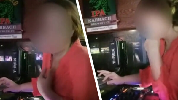 Dj Karen denkt dat ze beter kan draaien dan die prutser achter de draaitafels