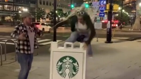 Let op, ik spring effe over dit bord heen