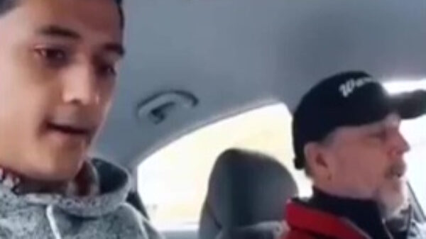 Kijk eens pap, ik kan een nieuw kunstje