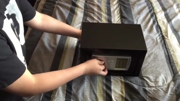 Waarom je die hotelkluisjes maar beter niet kunt gebruiken