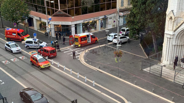 Breek: opnieuw aanslag met mogelijke onthoofding in kerk in Nice, Frankrijk