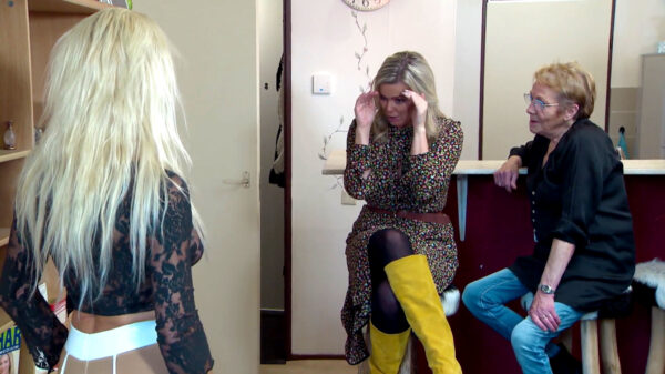 Gitte uit 'Hotter Than My Daughter' is de kamelenteenkoningin van Groningen