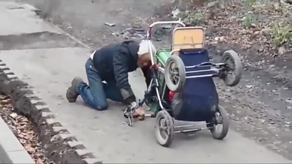 Dronken Rus krijgt zijn voertuig met geen mogelijkheid onder controle