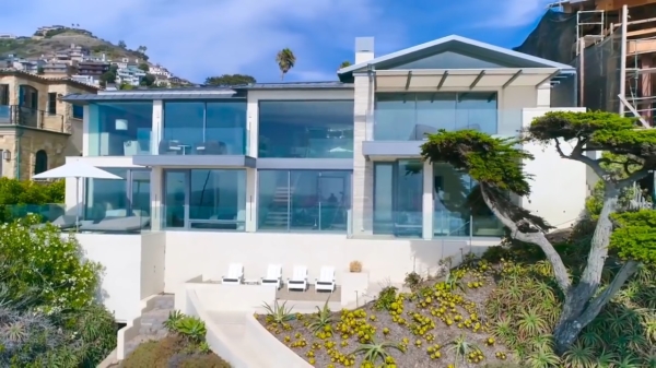 Een kijkje in een Laguna Beach mansion voor nog net geen 39 miljoen