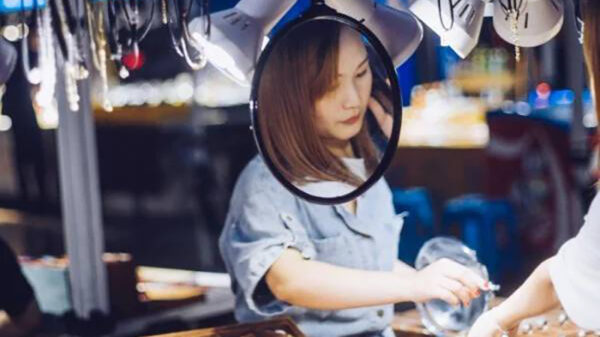 Een flinke stapel pics waar je minimaal twee keer naar moet kijken