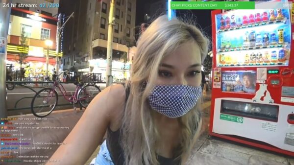 Streamer kan ALWEER op zoek naar een nieuwe cameralens