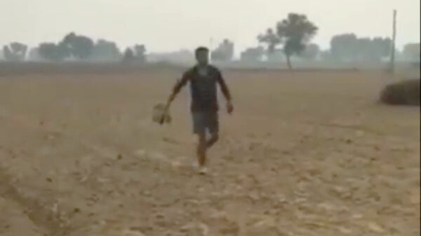 Ja joh, gooi anders die paal op je eigen hoofd