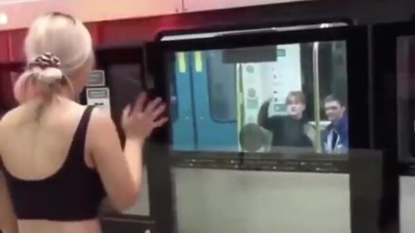 Oude doos: deze jochies zullen dit afscheid nooit meer vergeten