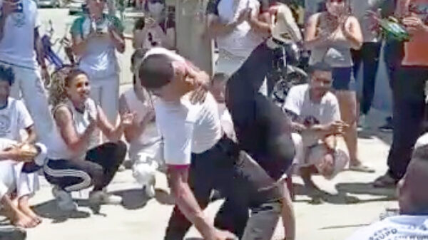 Zelfs capoeira kan je flinke koppijn opleveren