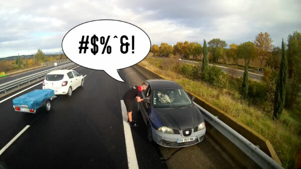 Ja joh, rijd anders even tegen 't verkeer in via de vluchtstrook de snelweg af