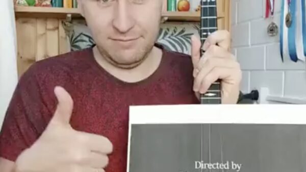 De directed by-meme op keurig nagespeeld