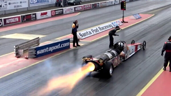 Een ordinair stukje dragracen met een opgevoerde 1.0 Ecoboost