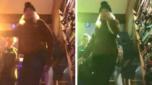 Dansmarieke klettert hard op de grond als ze op de tafel danst