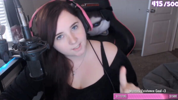 Twitcher Jewel durft haar vriend verlegen te noemen