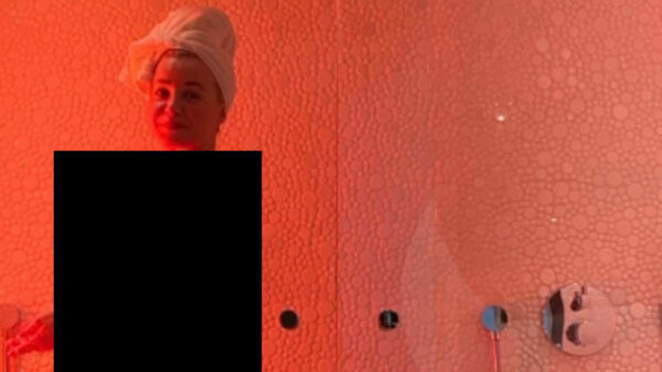 Victoria Koblenko duikt voor het eerst onder een 'sunshower'
