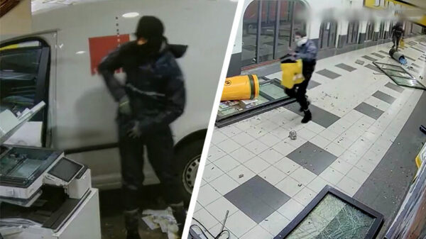 Spectaculaire ramkraak en gewapende overval op de Jumbo in Haarlem