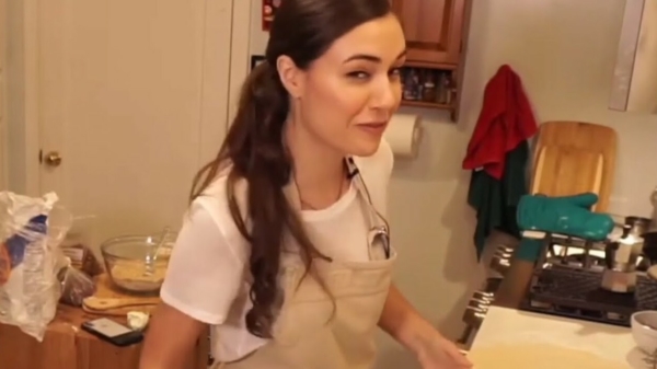 Meesterbakker Sasha Grey hoeft gelukkig nooit te meten in de keuken