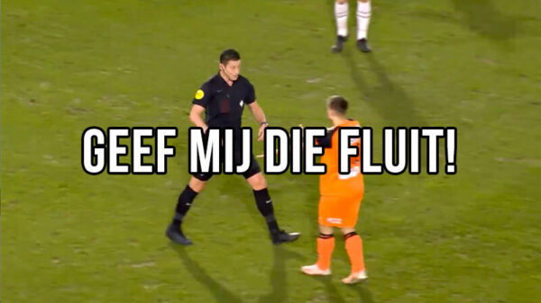 Scheidsrechter Jeroen Manschot is stekeblind en ziet 100% penalty niet