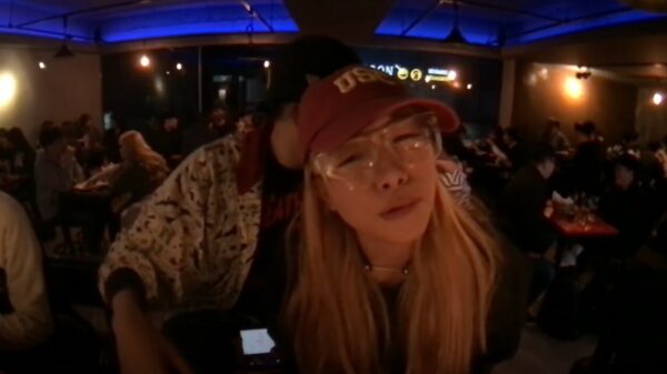 Hoe je een Koreaanse kroeg in één keer muisstil krijgt