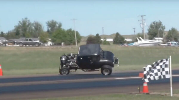 Meer dan een half uur aan harde dragrace-klappers