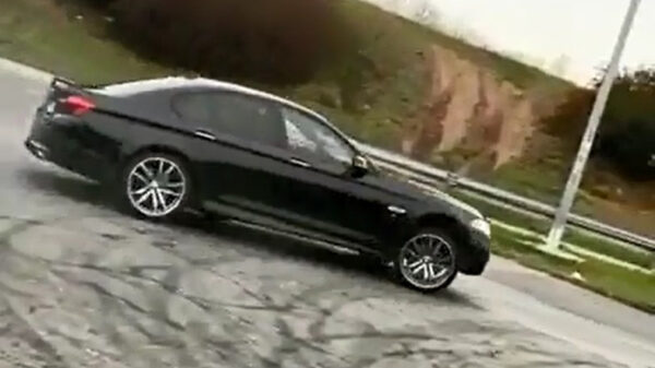 Fail & Furious. Stuntpiloot met dikke BMW showt zijn driftskills