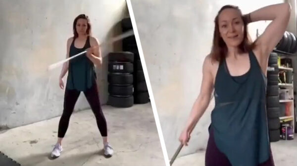 Majorette levert haar baton in voor een lijpe vechtstok