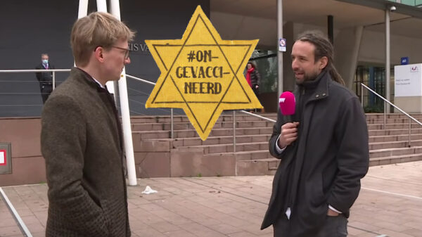 Wannabe-politicus Willem Engel vindt rondlopen met een Jodenster prima