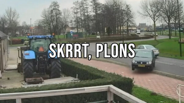 Racemonster in Veen verliest macht over het stuur en parkeert 'm in de sloot