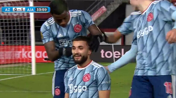 Ajacieden vierden doelpunt met knipbeurt en Twitter vond daar iets van