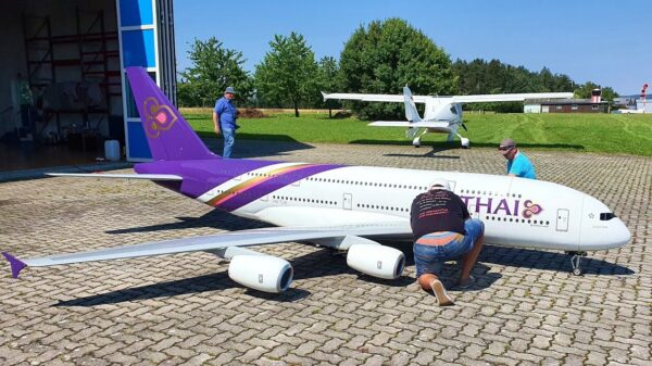 Een stukje vliegen met 's werelds grootste afstandbestuurbare Airbus A380