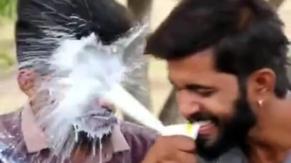 De zeldzame dubbelprank strikes again