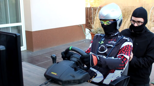 Het bewijs dat een hyperrealistische rallysimulator helemaal niet duur hoeft te zijn