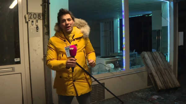 Slijptol neemt na de rellen een kijkje in de puinhoop die Rotterdam heet