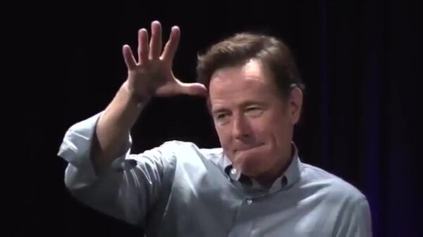 Web classic: die keer dat Bryan Cranston een dodelijke comeback had