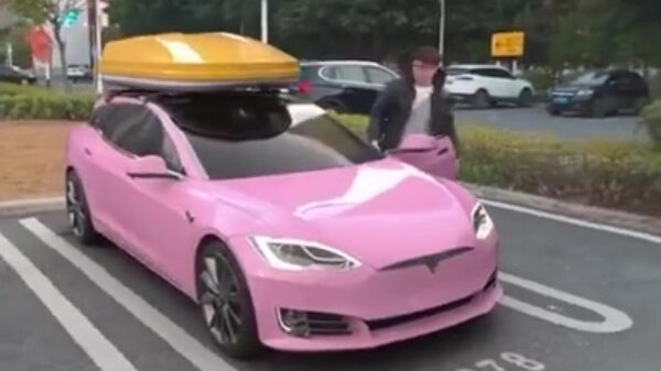 Met deze Tesla-update wordt opladen een makkie