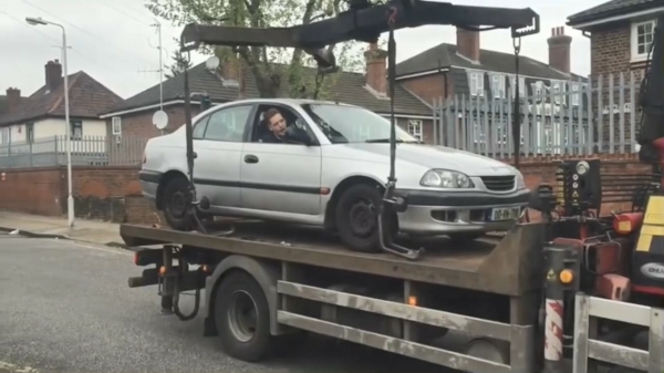 Ierse traveler pikt het niet dat zijn auto in beslag genomen wordt