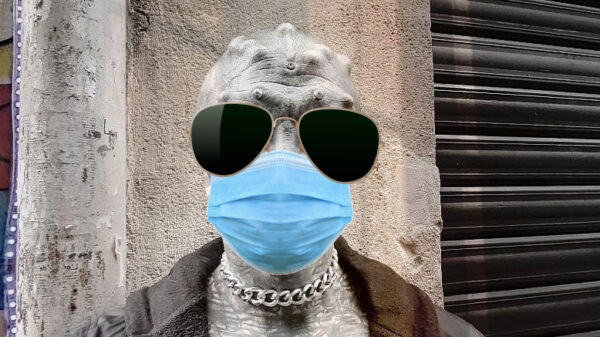 Ja joh, ga anders effe door het leven als een zwartgeblakerde alien zonder neus en oren