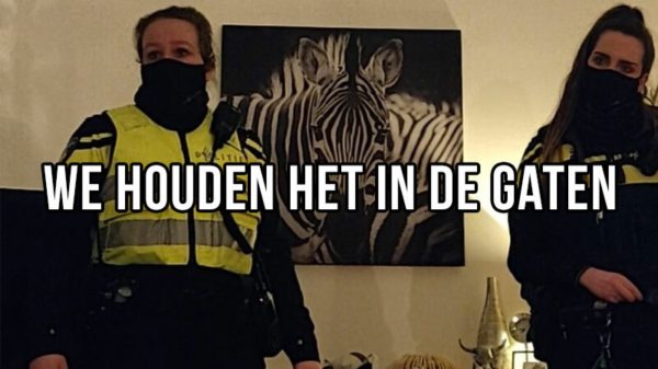 Vrolijke demonstratie in Almere organiseren? Hoppa, de politie in je woonkamer