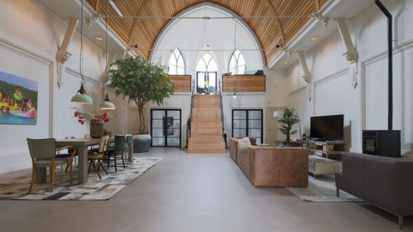 Hallelujah, deze verbouwde kerk in Arnhem ziet er echt gruwelijk uit