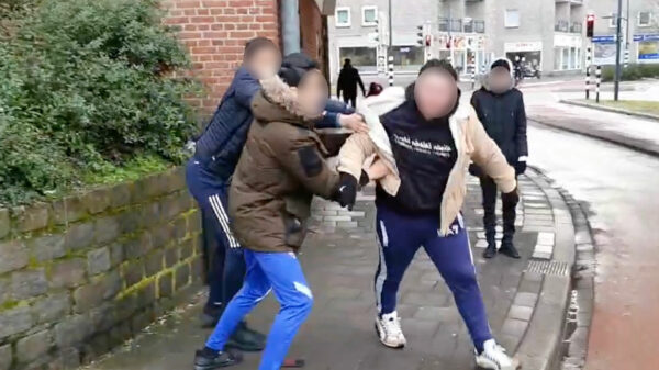 Supervlogger KeizerEnzo achtervolgd na ruzie op straat in Venlo