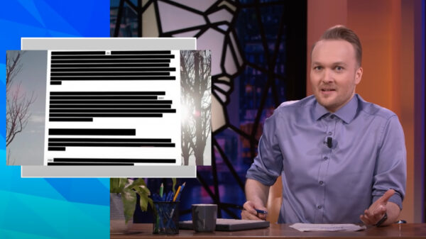 Lubach bewijst: Ook de Wet Openbaarheid van Bestuur is zo lek als een mandje