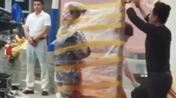 Wil je een spectaculaire goocheltruc zien?