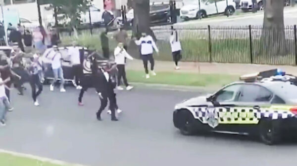 Politie Melbourne op de vlucht na uit de hand gelopen trouwfeestje