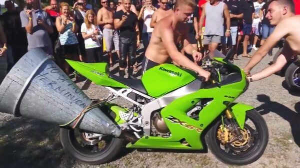 Oude doos: de buurt is niet echt te spreken over zijn nieuwe uitlaat