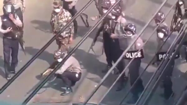 Protesten in Myanmar lopen helemaal uit de hand, zeker 18 doden op één dag