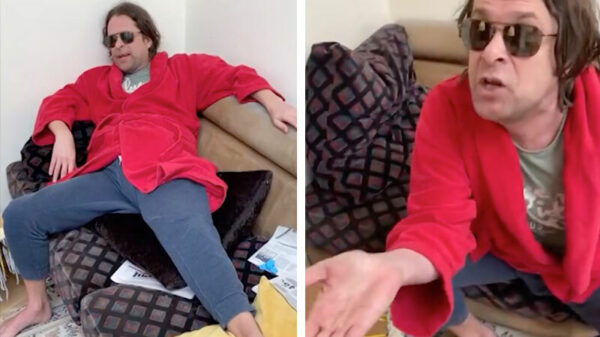 Hans Teeuwen gaat heerlijk los op poesjes, kleur en talent