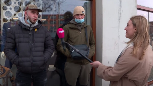 "Vrouwen horen gewoon thuis te zitten, je weet toch, zo hoort het"