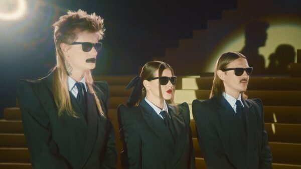 De muzikale monsterhit van de week: Little Big - Sex Machine